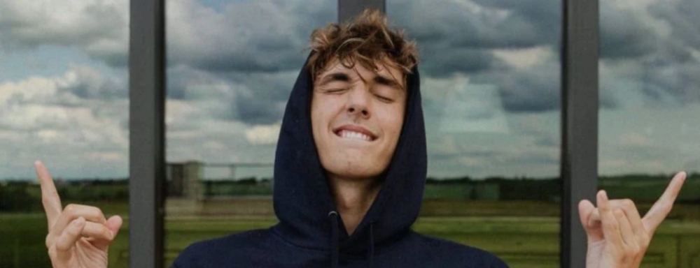 TIKTOK STAR BRYCE HALL THREW A MASSIVE 21ST BIRTHDAY PARTY AMIDST A PANDEMIC