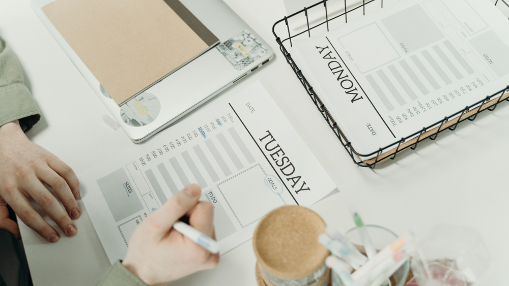 How to prioritise your scheduling on social media in 2023