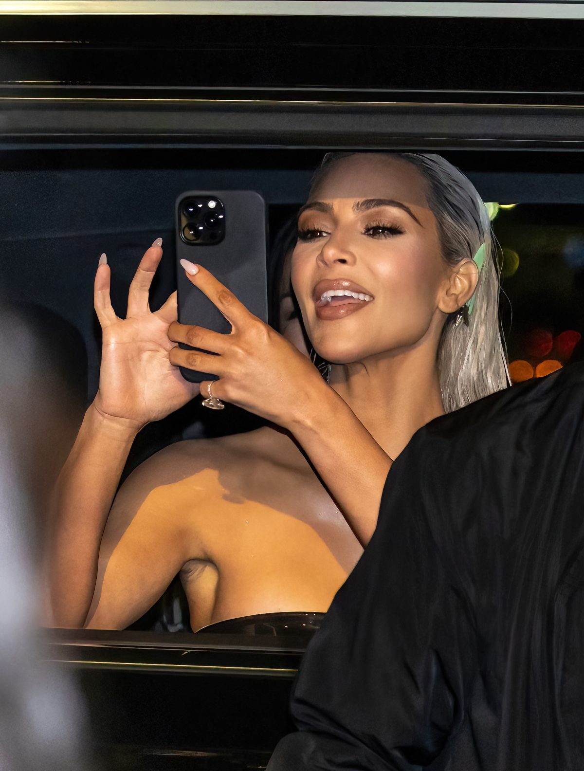 Threads: Kim K