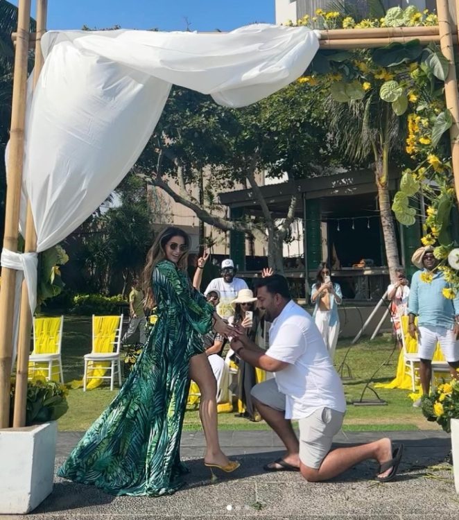 Dubai Bling - Safa Siddiqui