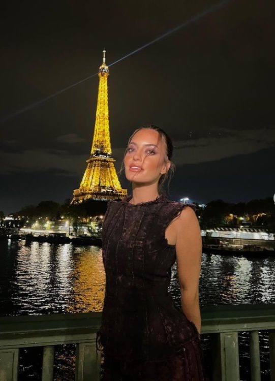 Karen Wazen looks incredible in Paris for fashion week SS24