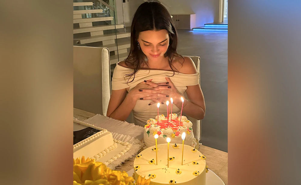 Kendall Jenner tries to cut birthday cake - by Yuri Lamasbella