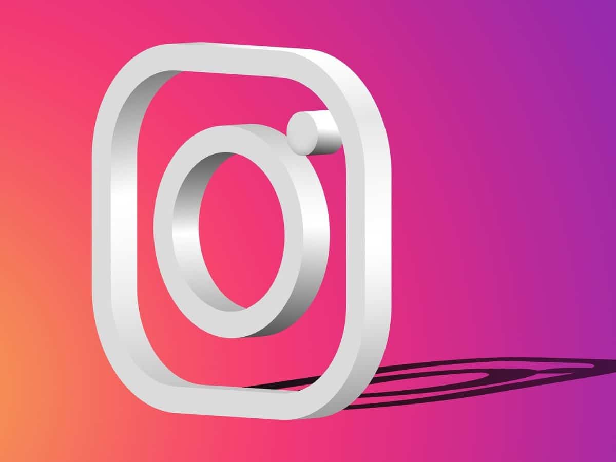 Instagram Sets 1,000 Followers Minimum to Use Live Feature